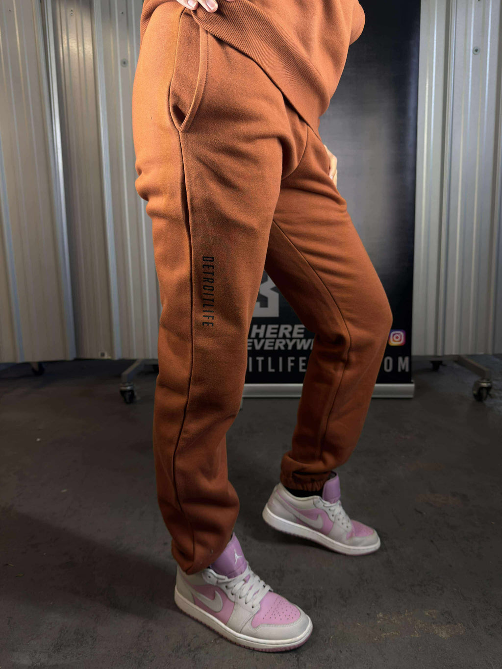 WOMENS RUST FLEECE JOGGERS