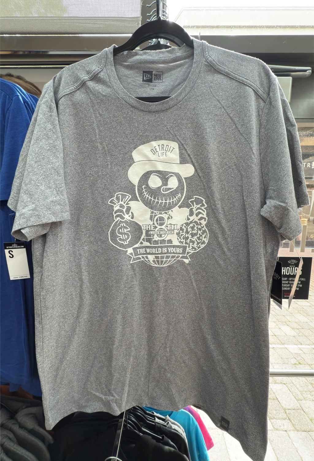 WHITE BOY RICK T SHIRT "THE WORLD IS YOURS"
