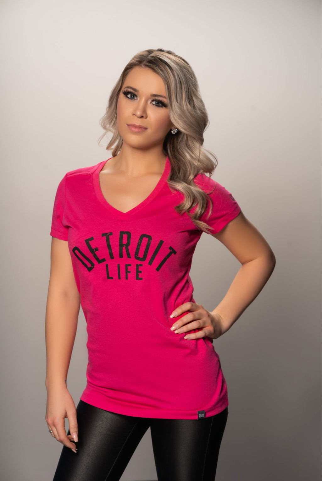 WOMENS DETROIT LIFE PINK V T SHIRT